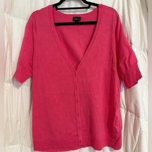 V-neck fitted cardigan sweater